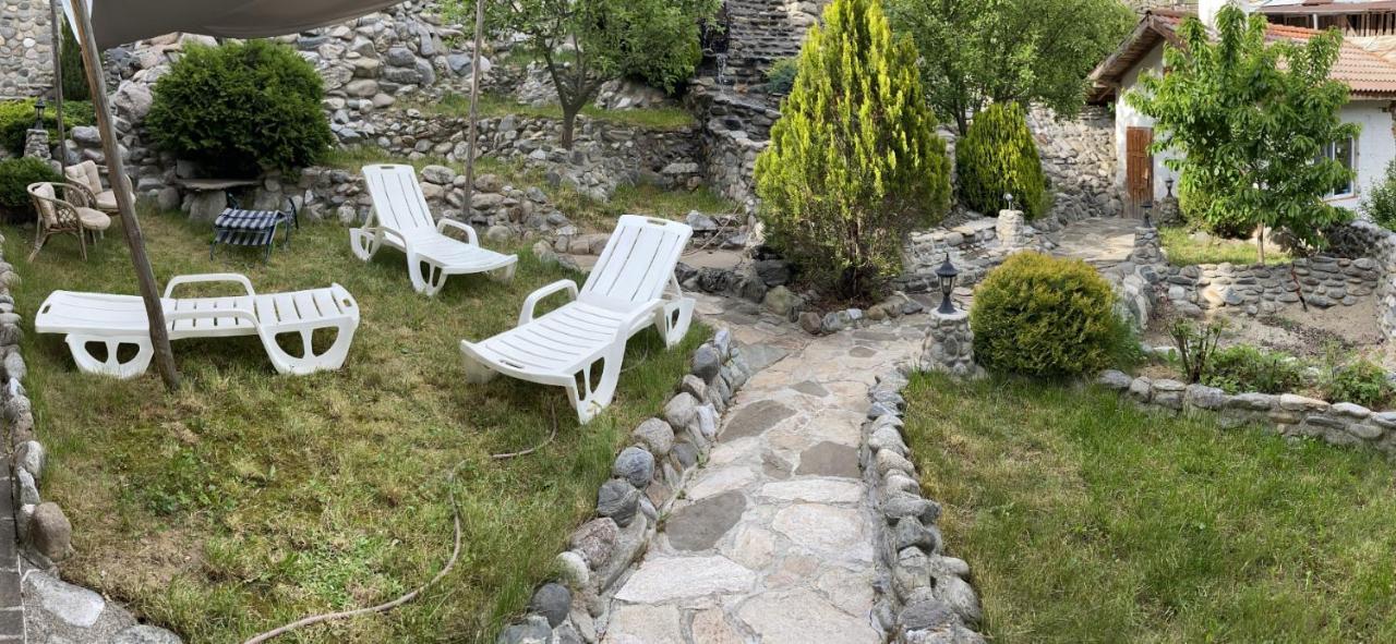 Hôtel Къща Дьовлень/House Dyovlen à Devin Extérieur photo