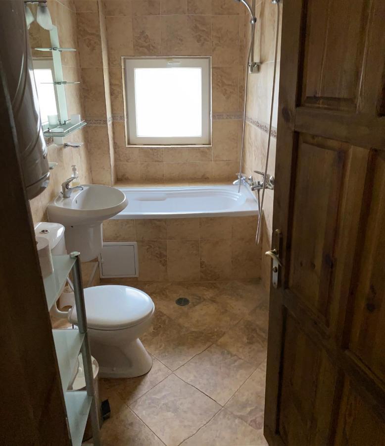 Hôtel Къща Дьовлень/House Dyovlen à Devin Extérieur photo