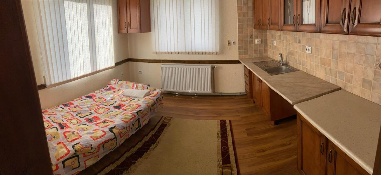 Hôtel Къща Дьовлень/House Dyovlen à Devin Extérieur photo