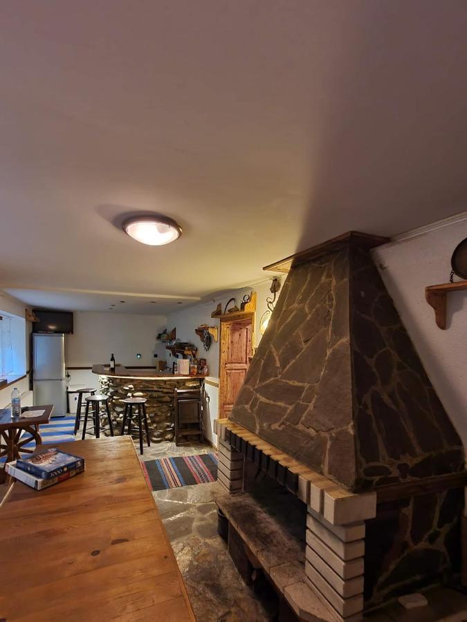 Hôtel Къща Дьовлень/House Dyovlen à Devin Extérieur photo